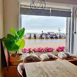 Seaview Eclectic *