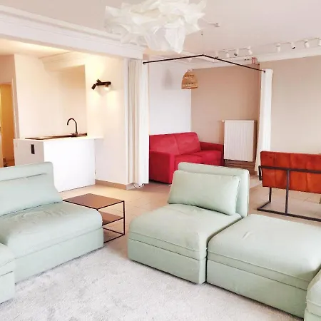 Seaview Eclectic Apartman Ostende